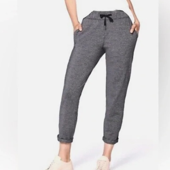 lululemon athletica Pants - LULULEMON I On The Fly Drawstring Heathered Gray Size 12